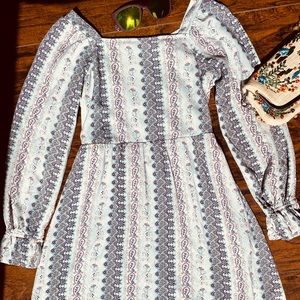 Womens Blue Paisley Style Dress